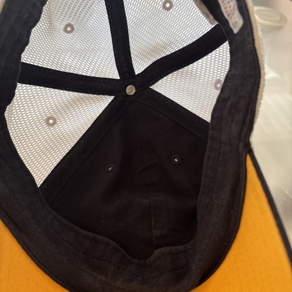 Pittsburgh Pirates MLB Men's Nike Heritage86 Adjustable Strapback Mesh Cap Hat - Picture 6 of 6